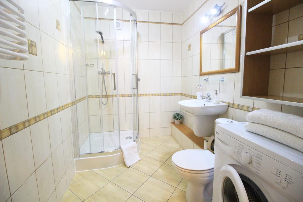 Apartament Bazatatry Giewont View Закопане Екстер'єр фото